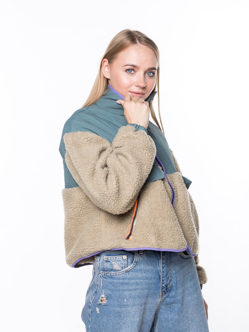 Куртка женская LF2027773